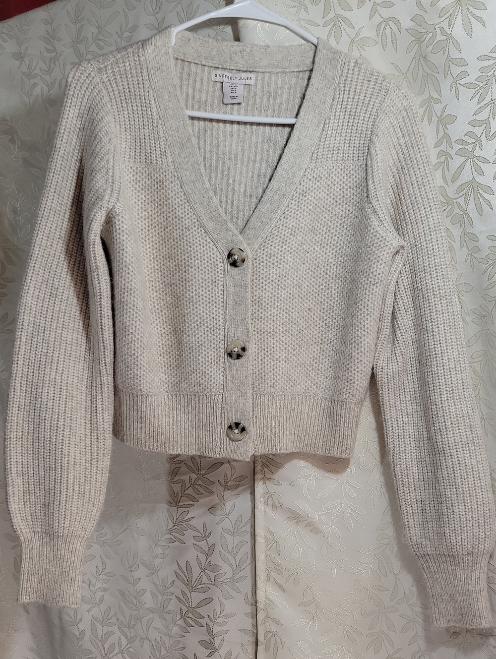 Sincerly Jules Soft Cream Chunky Ribbed Cropped Cardigan